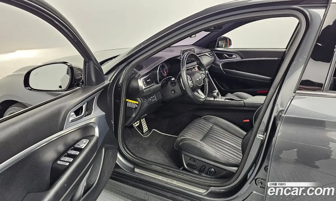 Genesis G70 2017 3.3 автомат (гидро), фото 13 Genesis G70 2017 3.3 автомат (гидро), фото 13