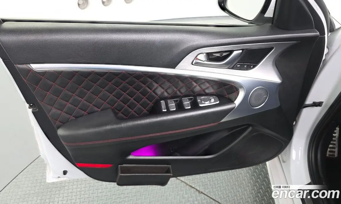 Genesis G70 2019 3.3 автомат (гидро), фото 13