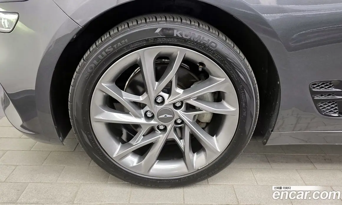 Genesis G70 2020 2.0 автомат (гидро), фото 5