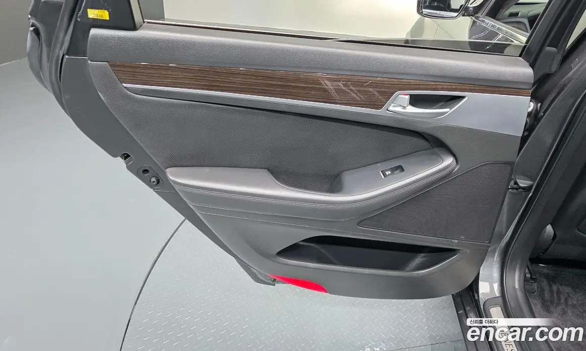 Genesis G80 2016 3.3 автомат (гидро), фото 15 Genesis G80 2016 3.3 автомат (гидро), фото 15