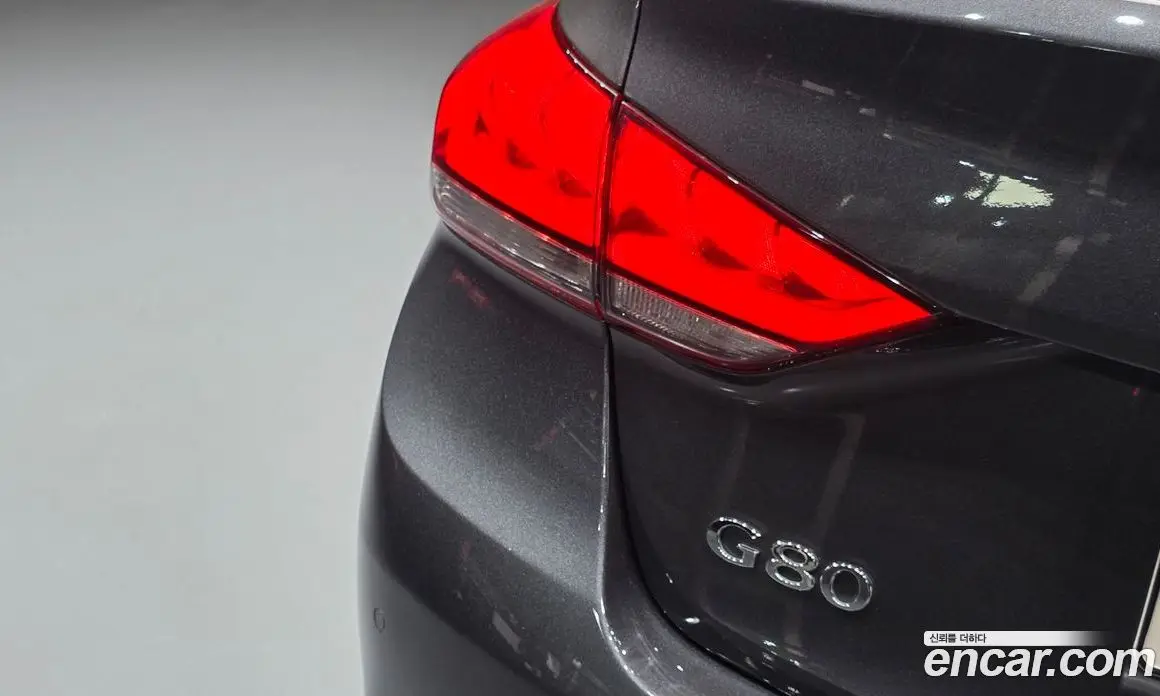 Genesis G80 2016 3.3 автомат (гидро), фото 9 Genesis G80 2016 3.3 автомат (гидро), фото 9