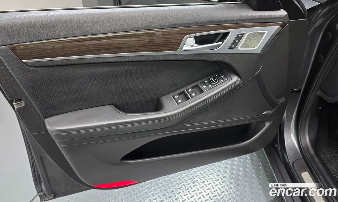 Genesis G80 2017 3.3 автомат (гидро), фото 14