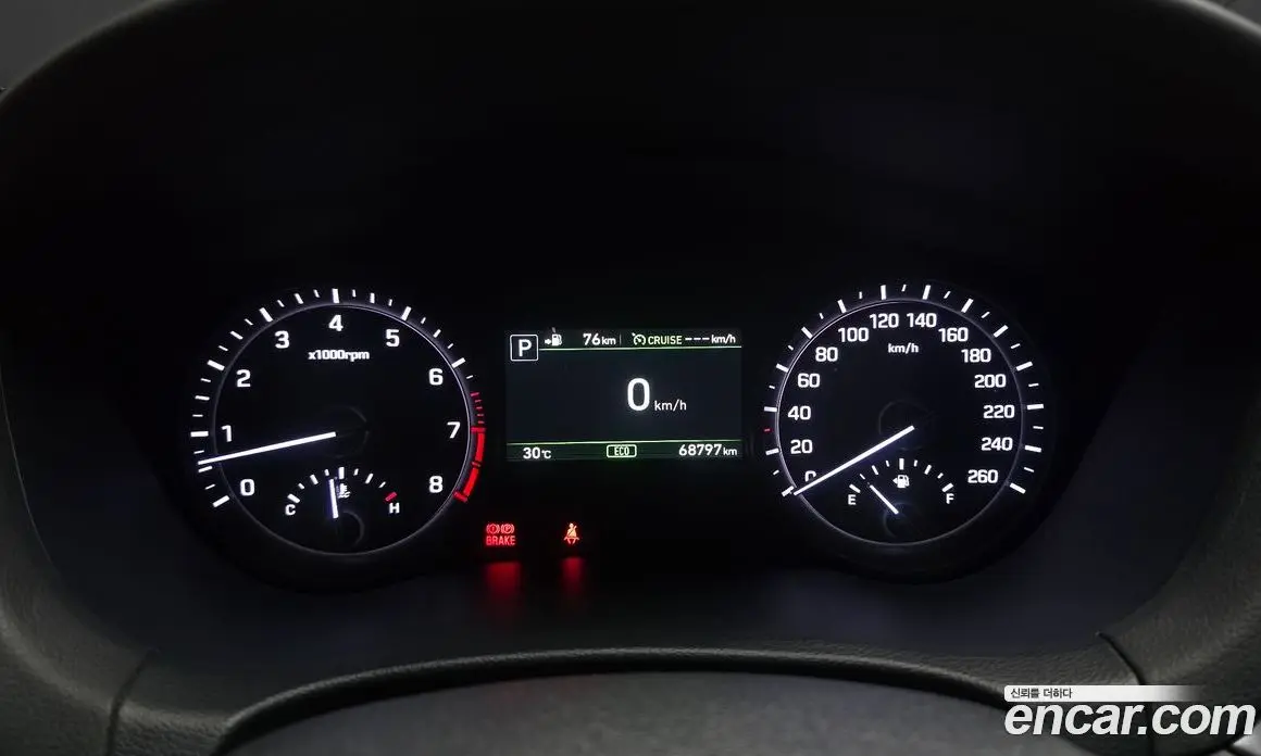 Genesis G80 2017 3.3 автомат (гидро), фото 11 Genesis G80 2017 3.3 автомат (гидро), фото 11