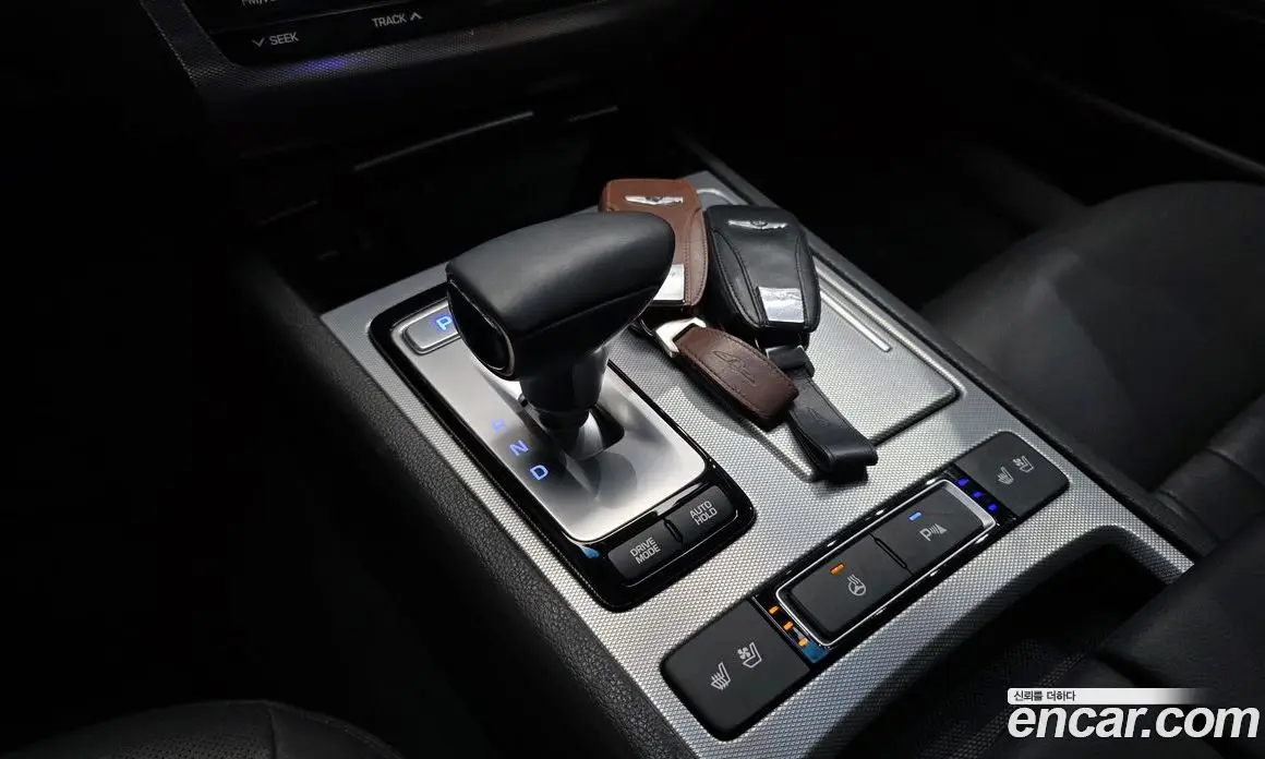 Genesis G80 2017 3.3 автомат (гидро), фото 12 Genesis G80 2017 3.3 автомат (гидро), фото 12