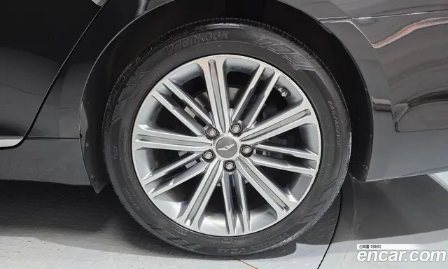 Genesis G80 2017 3.3 автомат (гидро), миниатюра 7 Genesis G80 2017 3.3 автомат (гидро), миниатюра 7