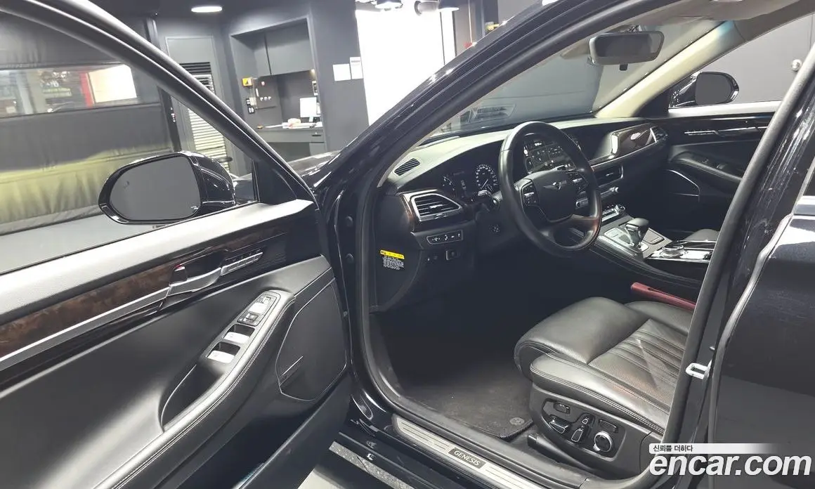 Genesis G90 2020 3.8 автомат (гидро), фото 13 Genesis G90 2020 3.8 автомат (гидро), фото 13