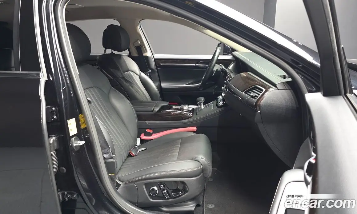 Genesis G90 2020 3.8 автомат (гидро), фото 16 Genesis G90 2020 3.8 автомат (гидро), фото 16