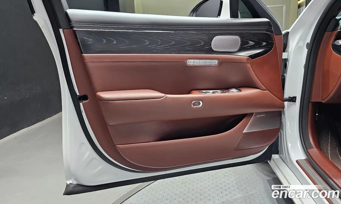 Genesis G90 2023 3.5 автомат (гидро), фото 14