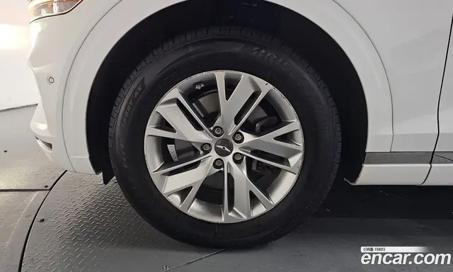 Genesis GV70 2021 2.5 автомат (гидро), миниатюра 4 Genesis GV70 2021 2.5 автомат (гидро), миниатюра 4