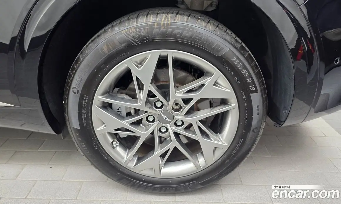Genesis GV70 2023 2.5 автомат (гидро), фото 7