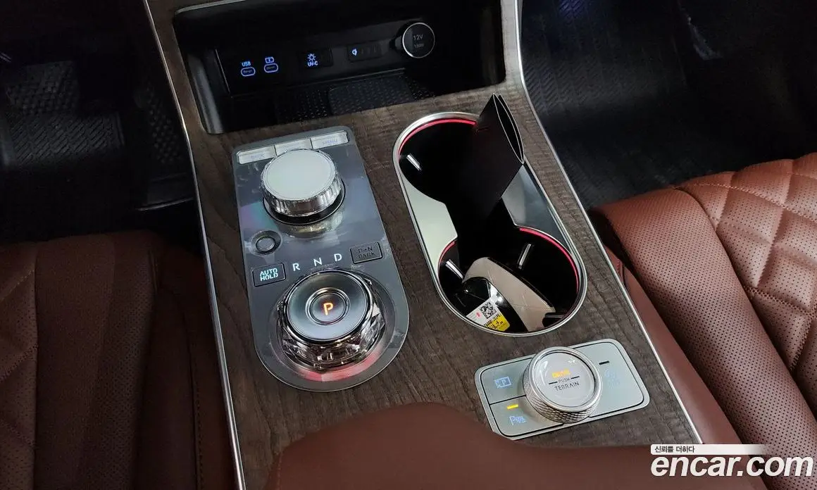 Genesis GV80 2024 2.5 автомат (гидро), фото 12 Genesis GV80 2024 2.5 автомат (гидро), фото 12