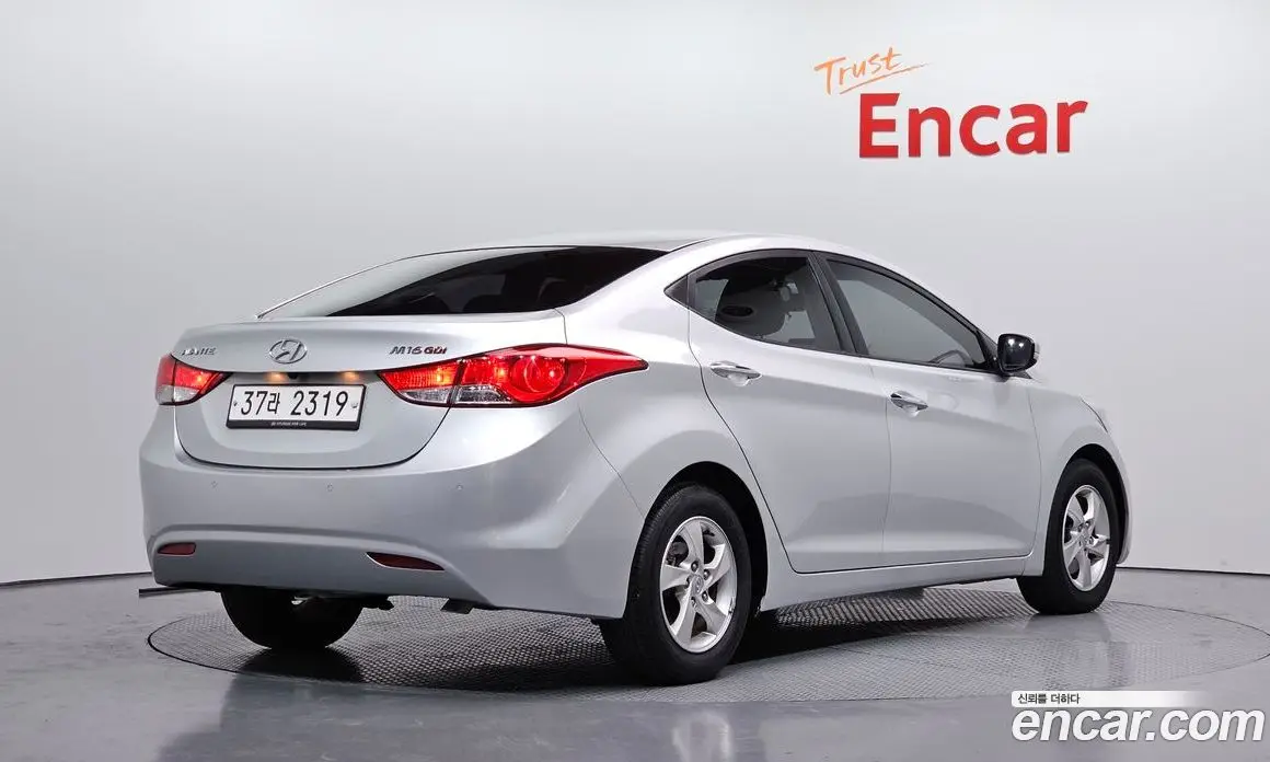 Hyundai Avante 2011 1.6 автомат (гидро), фото 2 Hyundai Avante 2011 1.6 автомат (гидро), фото 2