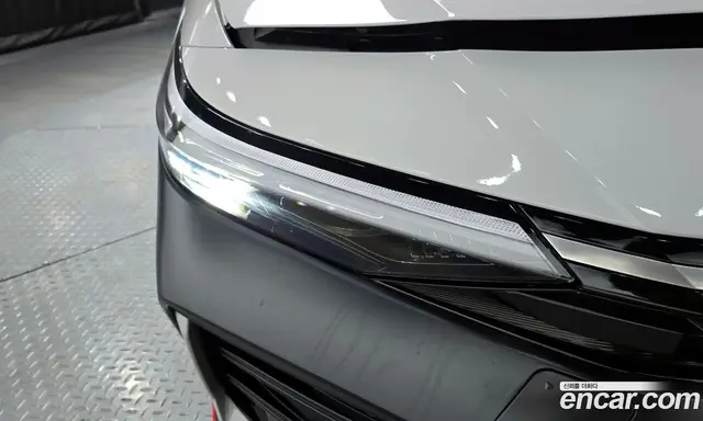 Hyundai Avante 2025 2.0 автомат (гидро), миниатюра 7