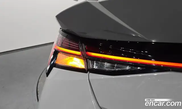 Hyundai Avante 2025 2.0 автомат (гидро), миниатюра 8