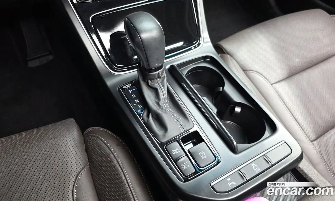 Hyundai Grandeur 2019 3.0 автомат (гидро), фото 12 Hyundai Grandeur 2019 3.0 автомат (гидро), фото 12