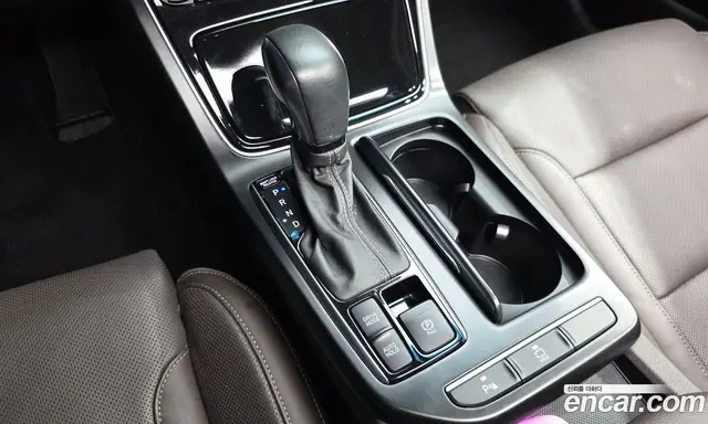 Hyundai Grandeur 2019 3.0 автомат (гидро), миниатюра 12