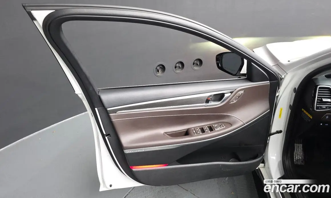 Hyundai Grandeur 2019 3.0 автомат (гидро), фото 14 Hyundai Grandeur 2019 3.0 автомат (гидро), фото 14