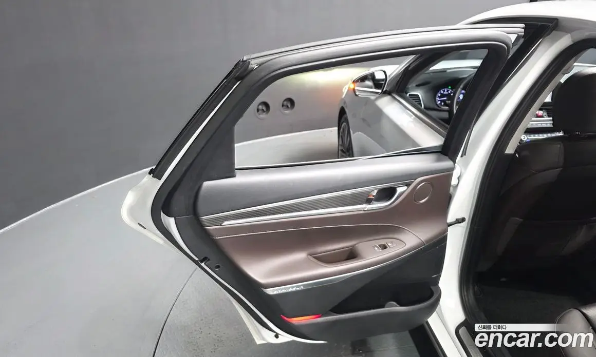 Hyundai Grandeur 2019 3.0 автомат (гидро), фото 15 Hyundai Grandeur 2019 3.0 автомат (гидро), фото 15