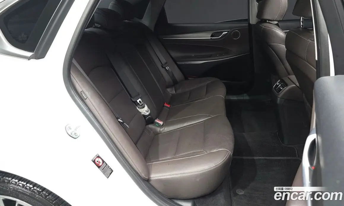 Hyundai Grandeur 2019 3.0 автомат (гидро), фото 18 Hyundai Grandeur 2019 3.0 автомат (гидро), фото 18