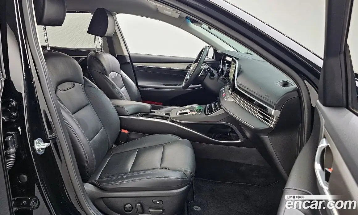 Hyundai Grandeur 2020 3.3 автомат (гидро), фото 17