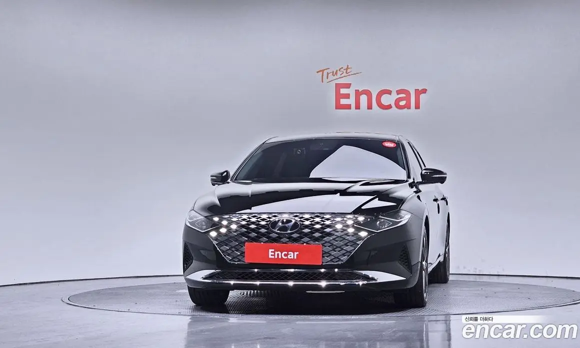 Hyundai Grandeur 2020 3.3 автомат (гидро), фото 3