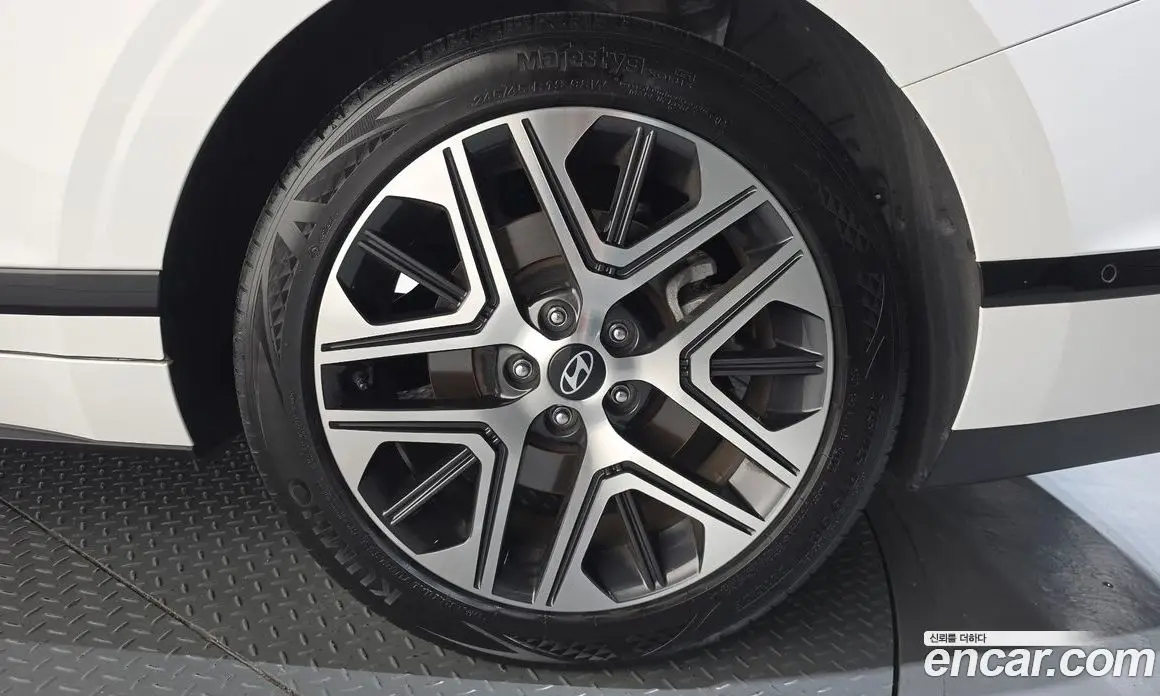 Hyundai Grandeur 2023 3.5 автомат (гидро), фото 6 Hyundai Grandeur 2023 3.5 автомат (гидро), фото 6