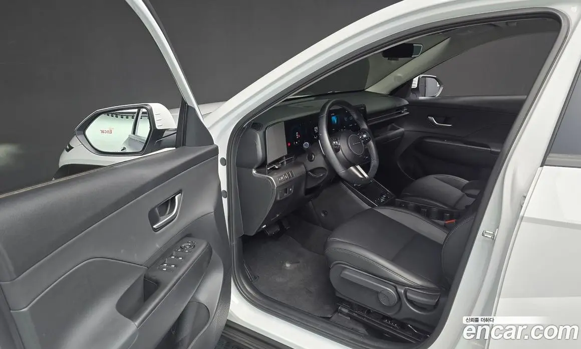 Hyundai Kona 2024 1.6 автомат (гидро), фото 10 Hyundai Kona 2024 1.6 автомат (гидро), фото 10