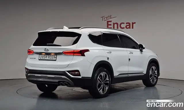 Hyundai Santa Fe, 2019, 39 277 км