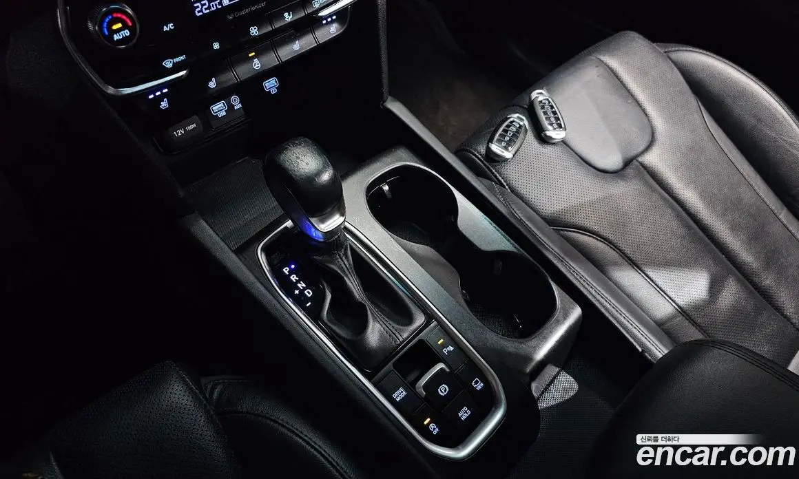 Hyundai Santa Fe 2019 2.0 автомат (гидро), фото 11 Hyundai Santa Fe 2019 2.0 автомат (гидро), фото 11