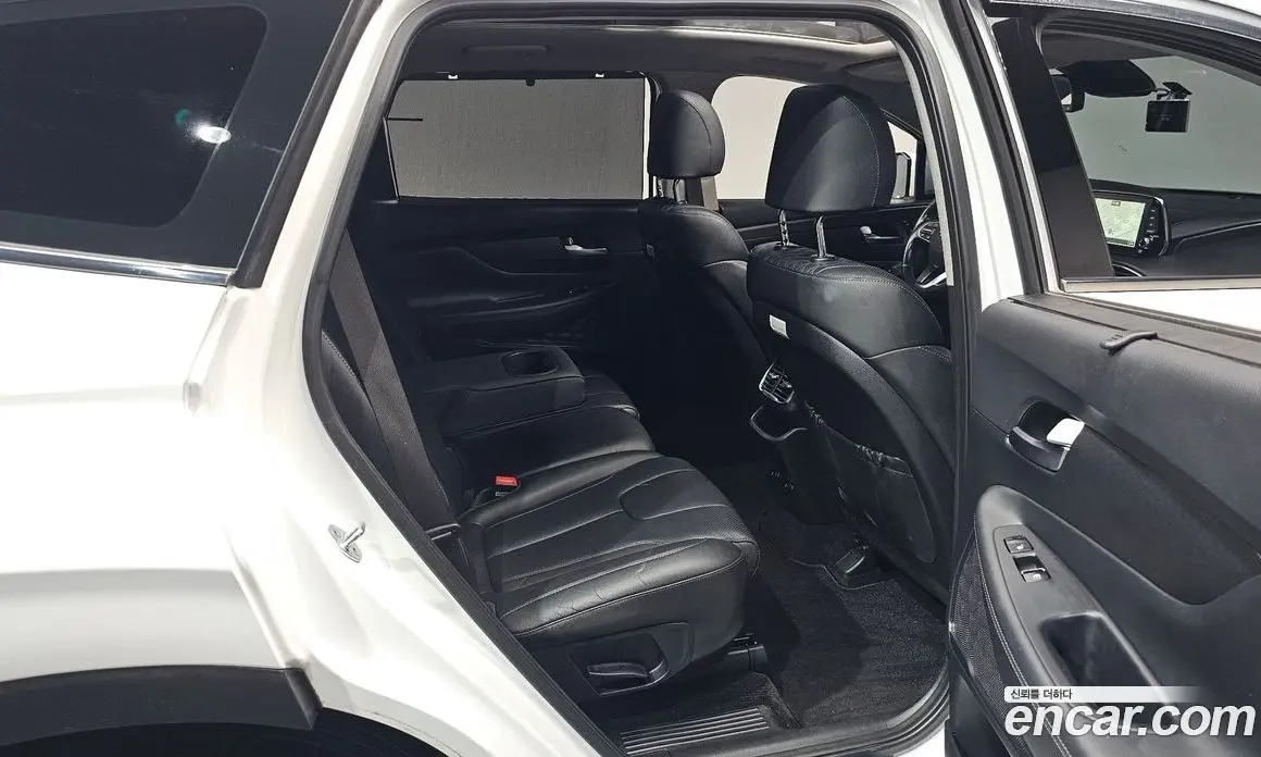 Hyundai Santa Fe 2019 2.0 автомат (гидро), фото 17 Hyundai Santa Fe 2019 2.0 автомат (гидро), фото 17