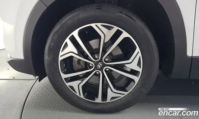 Hyundai Santa Fe 2019 2.0 автомат (гидро), миниатюра 6 Hyundai Santa Fe 2019 2.0 автомат (гидро), миниатюра 6