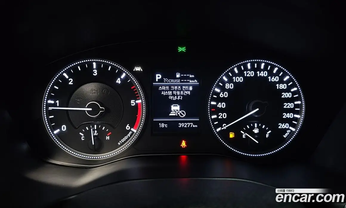 Hyundai Santa Fe 2019 2.0 автомат (гидро), фото 10 Hyundai Santa Fe 2019 2.0 автомат (гидро), фото 10