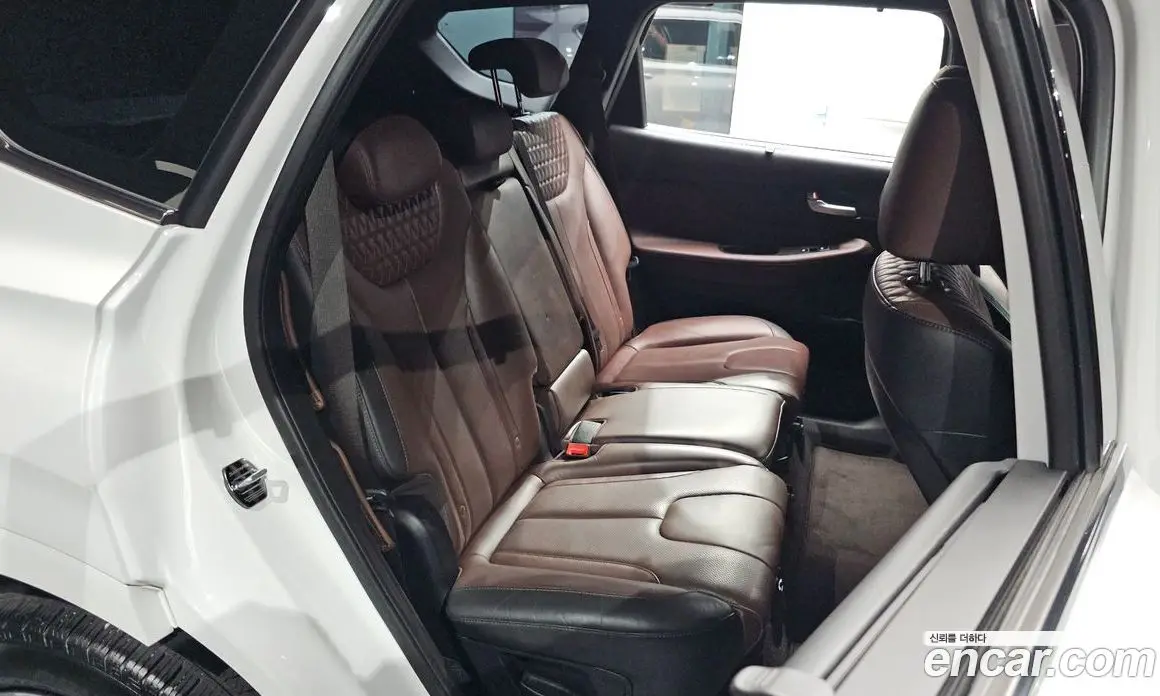 Hyundai Santa Fe 2019 2.0 автомат (гидро), фото 17