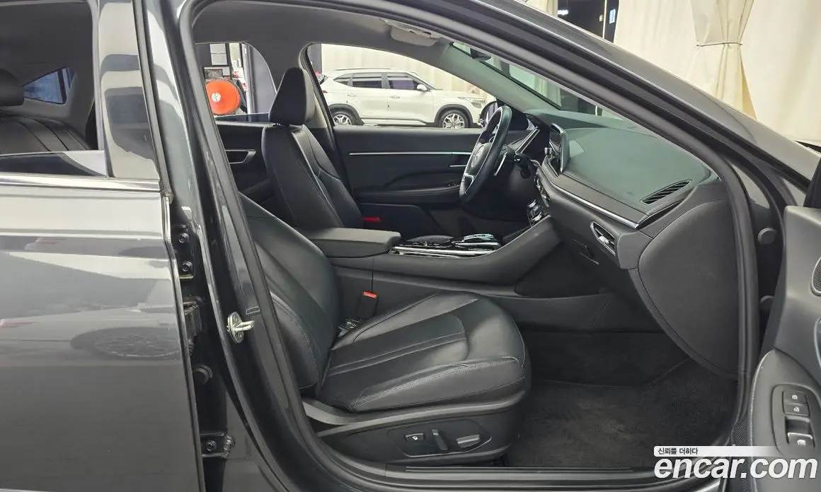 Hyundai Sonata 2021 2.0 автомат (гидро), фото 16 Hyundai Sonata 2021 2.0 автомат (гидро), фото 16