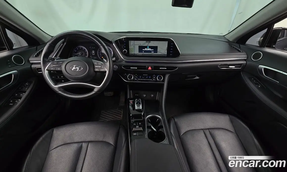 Hyundai Sonata 2021 2.0 автомат (гидро), фото 10 Hyundai Sonata 2021 2.0 автомат (гидро), фото 10