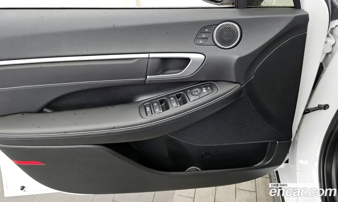 Hyundai Sonata 2024 2.0 автомат (гидро), фото 14