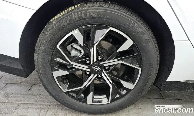 Hyundai Sonata 2024 2.0 автомат (гидро), миниатюра 5