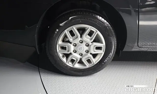 Hyundai Staria 2023 2.2 автомат (гидро), миниатюра 5