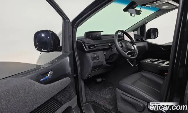 Hyundai Staria 2025 3.5 автомат (гидро), миниатюра 12