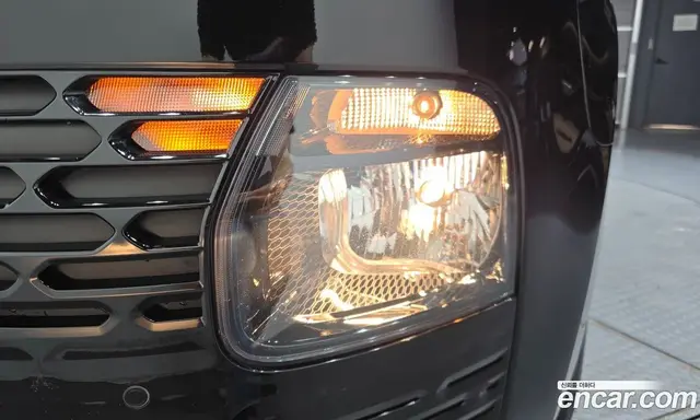 Hyundai Staria 2025 3.5 автомат (гидро), миниатюра 7