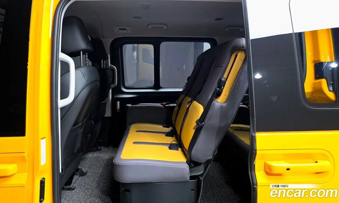 Hyundai Staria 2025 3.5 автомат (гидро), фото 16 Hyundai Staria 2025 3.5 автомат (гидро), фото 16