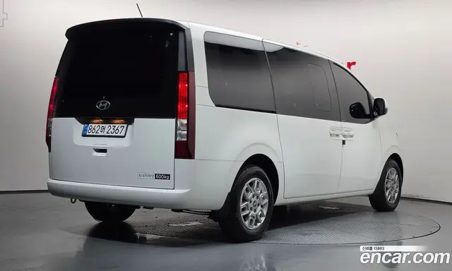 Hyundai Staria 2025 1.6 автомат (гидро), миниатюра 2 Hyundai Staria 2025 1.6 автомат (гидро), миниатюра 2