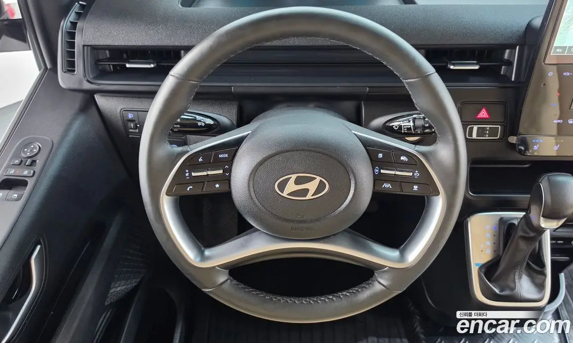 Hyundai Staria 2025 1.6 автомат (гидро), фото 20 Hyundai Staria 2025 1.6 автомат (гидро), фото 20