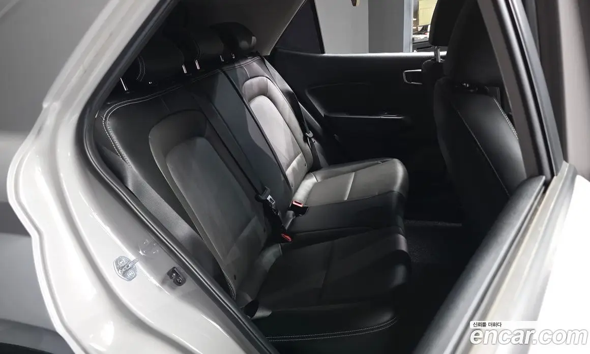 Hyundai Venue 2022 1.6 автомат (гидро), фото 18 Hyundai Venue 2022 1.6 автомат (гидро), фото 18