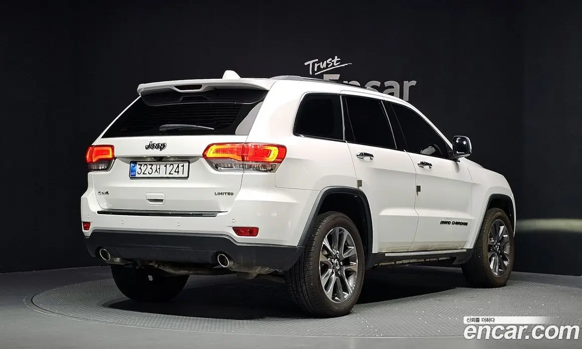 Jeep Cherokee 2017 3.6 автомат (гидро), фото 2 Jeep Cherokee 2017 3.6 автомат (гидро), фото 2