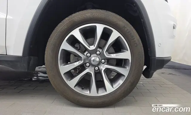 Jeep Cherokee 2017 3.6 автомат (гидро), миниатюра 7 Jeep Cherokee 2017 3.6 автомат (гидро), миниатюра 7