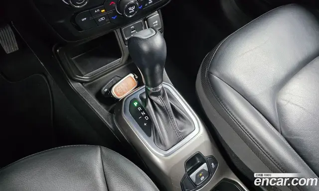 Jeep Renegade 2019 2.4 автомат (гидро), миниатюра 12