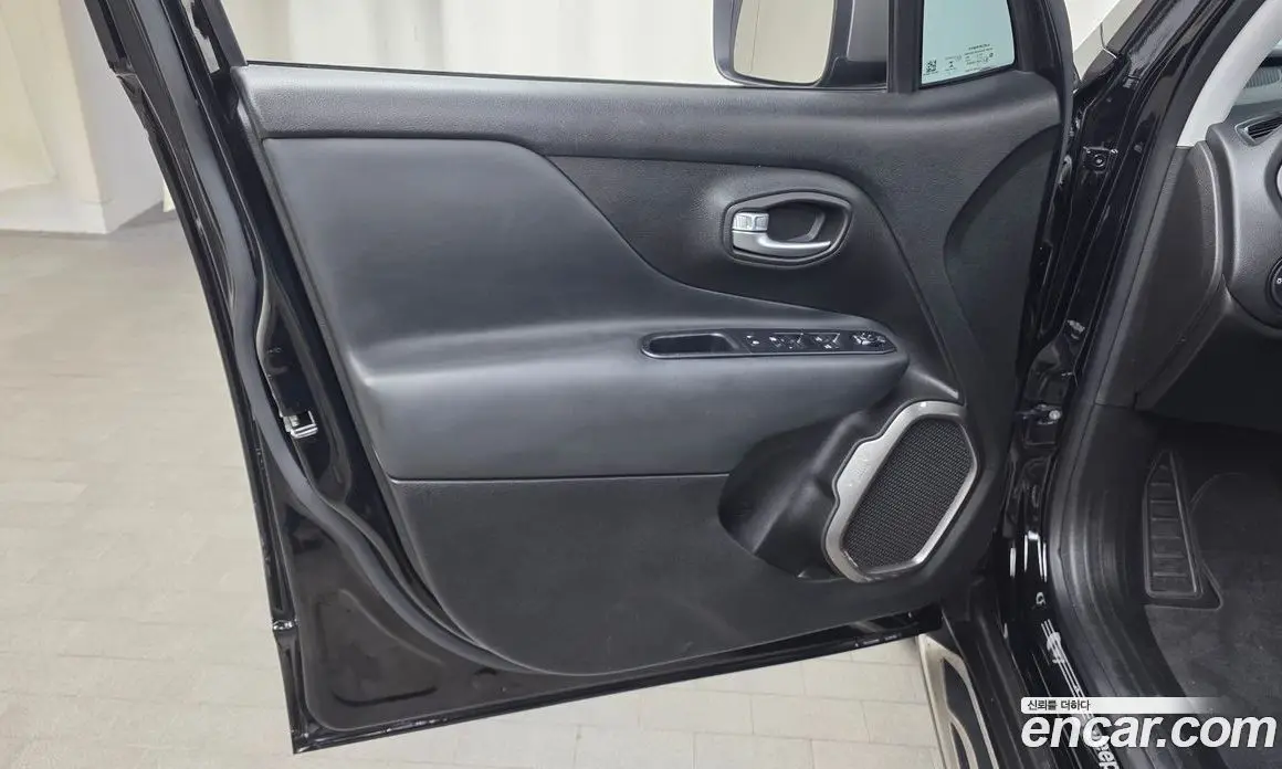Jeep Renegade 2019 2.4 автомат (гидро), фото 14