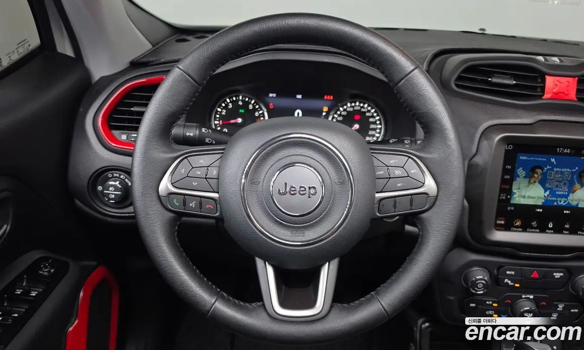 Jeep Renegade 2020 2.4 автомат (гидро), фото 18 Jeep Renegade 2020 2.4 автомат (гидро), фото 18