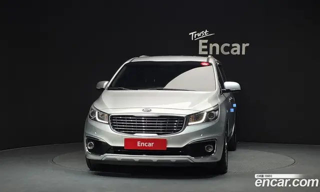 Kia Carnival 2016 2.2 автомат (гидро), миниатюра 3